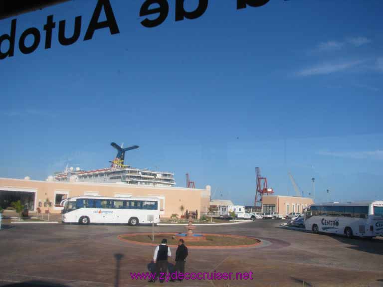 011: Carnival Fantasy, John Heald Bloggers Cruise 2, Progreso, Uxmal tour, 