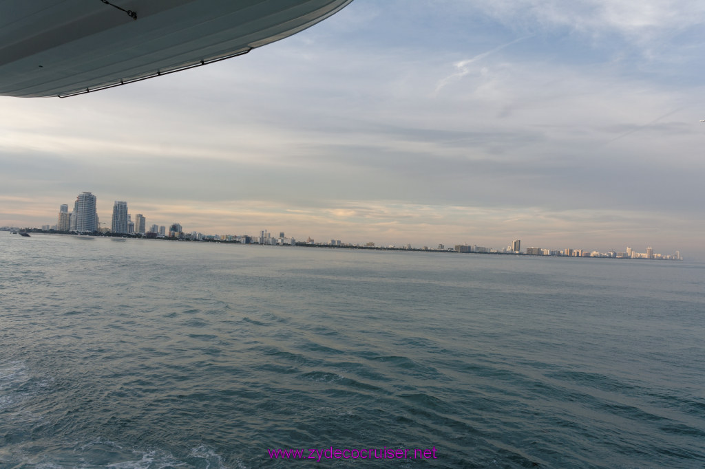 193: Carnival Breeze Cruise, Miami, Embarkation, 