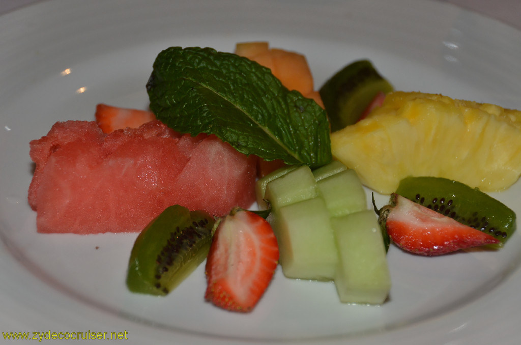 Carnival Conquest, New Orleans, Embarkation, MDR Dinner, Fresh Tropical Fruit Plate, 
