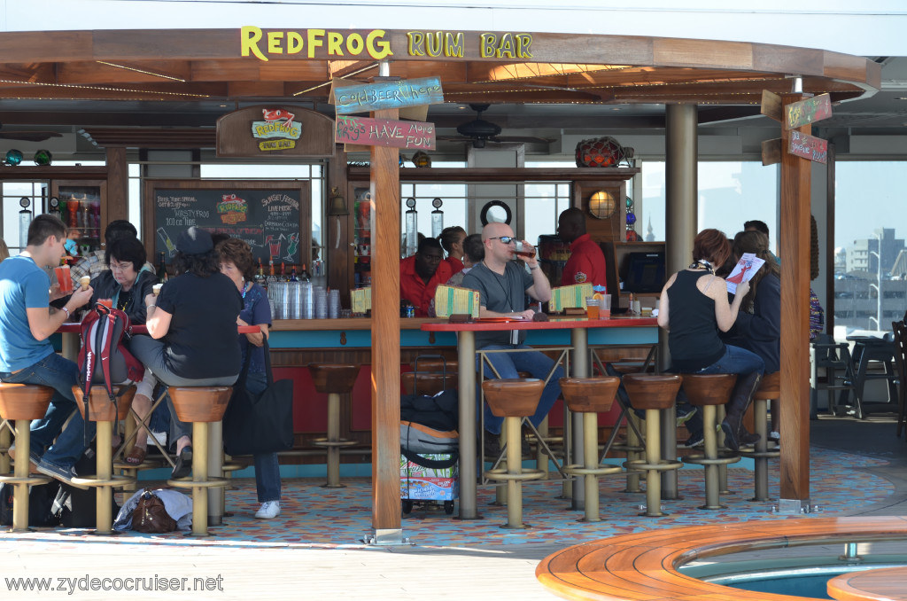 014: Carnival Conquest, New Orleans, Embarkation, RedFrog Rum Bar, 