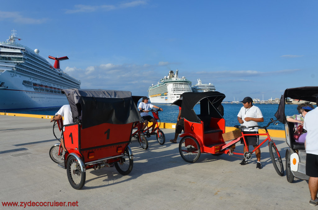 428: Carnival Conquest, Cozumel, Puerta Maya, Pedicabs