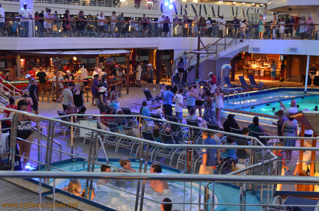 477: Carnival Conquest, Cozumel, Sail Away Deck Party, 