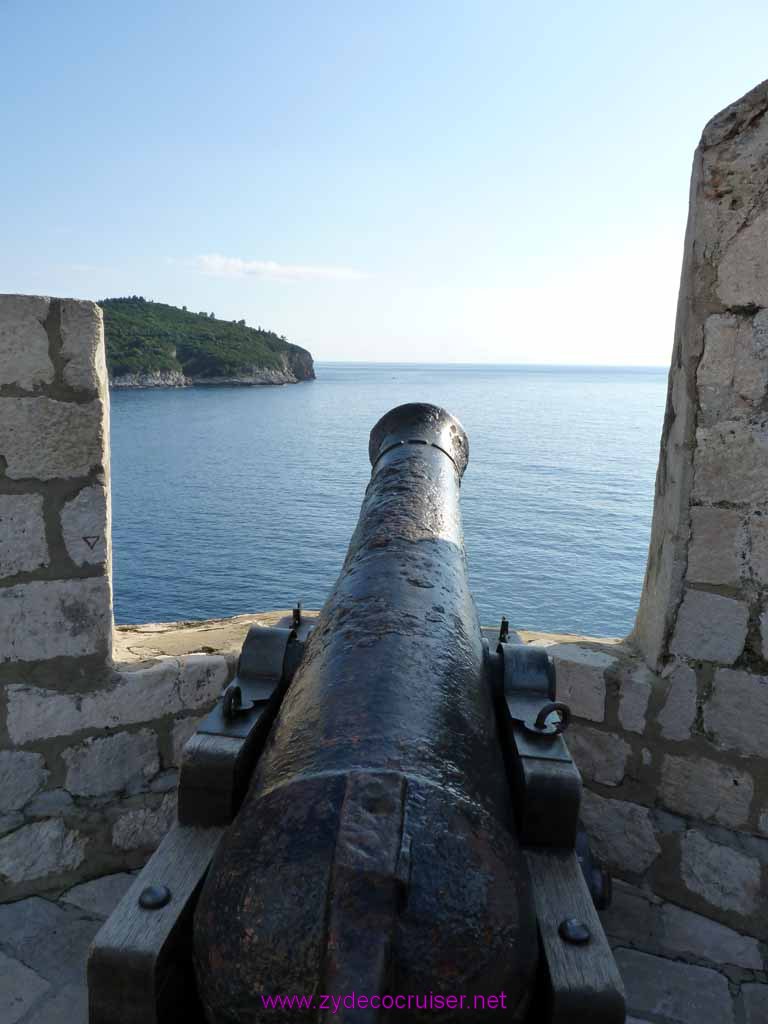 4914: Carnival Dream - Dubrovnik, Croatia -  Walking the Wall - Kaboom!