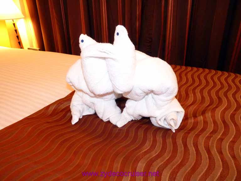 5067: Carnival Dream, Mediterranean Cruise, Frog Towel Animal