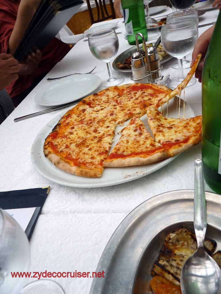 5461: Carnival Dream - Messina - Taormina - Lunch - Terrazza Angelo - Pizza Biancaneve - Mozzerella - Perfect
