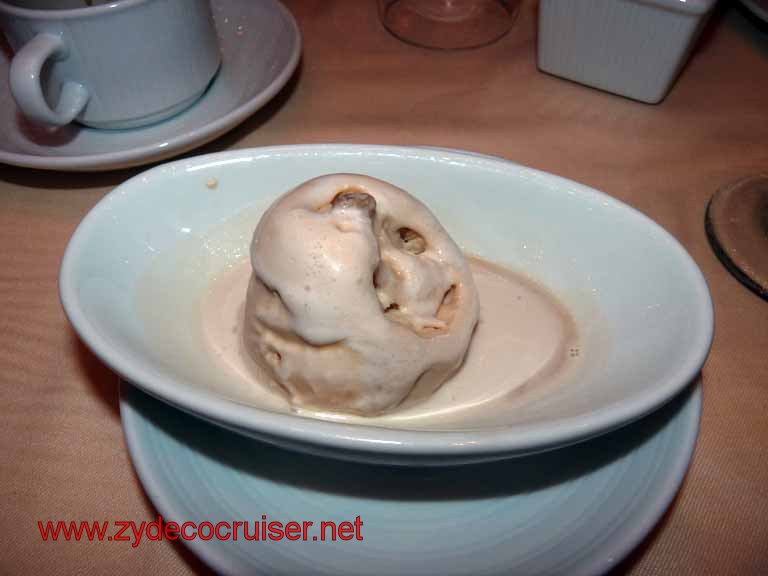 5556: Carnival Dream - Butter Pecan Ice Cream