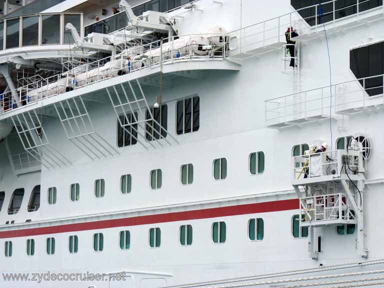 2758: Carnival Dream maintenance, docked in Royal Naval Dockyard, Bermuda