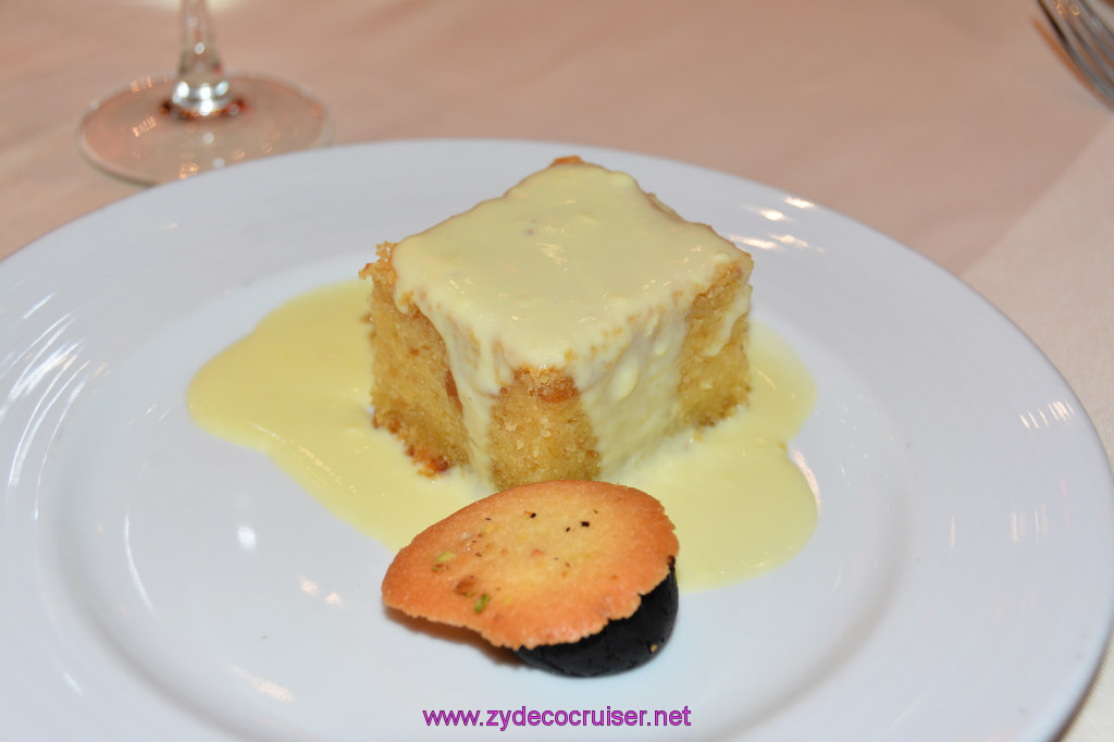 242: Carnival Dream Reposition Cruise, Grand Cayman, MDR Dinner, White Chocolate Bread Pudding, 