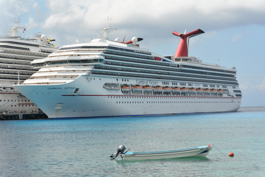 049: Carnival Dream Reposition Cruise, Cozumel, Carnival Victory, 