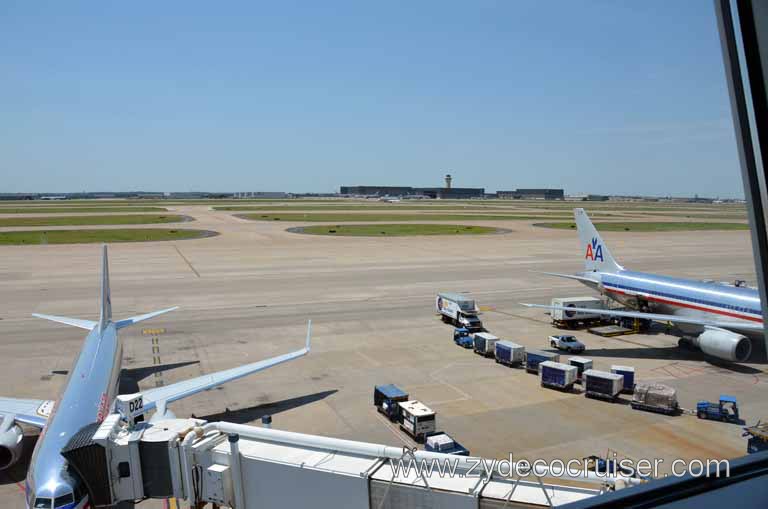 012: Irving, TX, DFW Airport - KLM Lounge - Terminal D - 