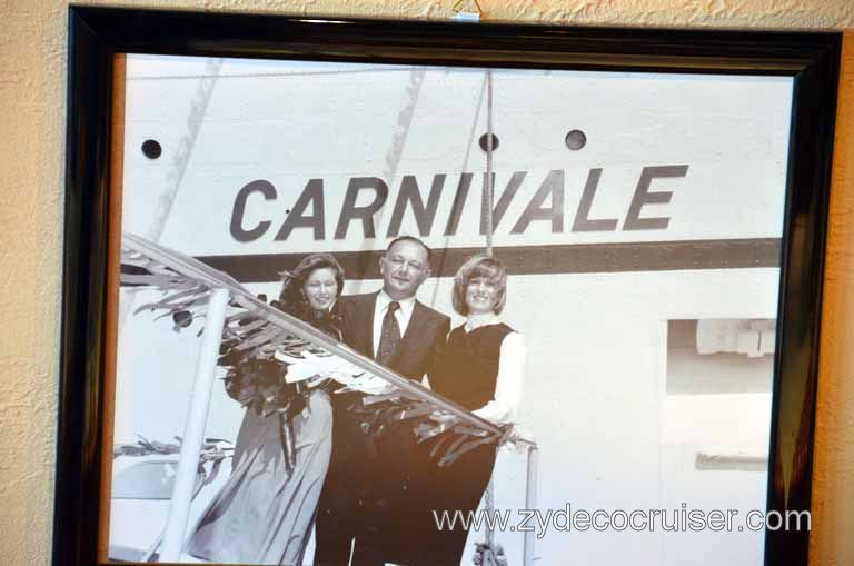 189: Carnival Magic Inaugural Cruise, Sea Day 1, Cucina del Capitano, 