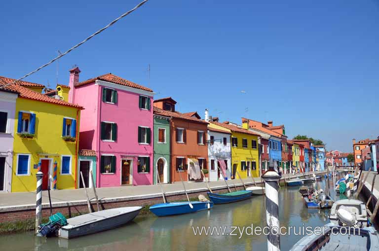 086: Carnival Magic, Venice, Italy - Murano, Burano, and Torcello Excursion