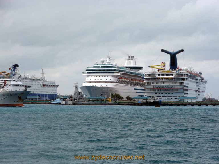 427: Carnival Sensation - Nassau - Catamaran Sail and Snorkel