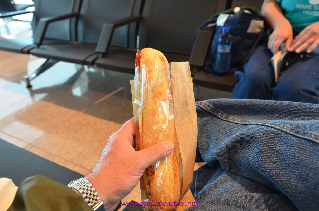 431: Carnival Sunshine Cruise, Barcelona, BCN Airport Food, Not bad and great bread, 