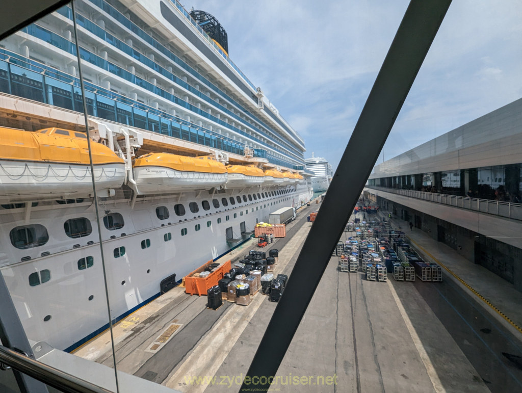 018: Carnival Venezia Transatlantic Cruise, Barcelona, Embarkation