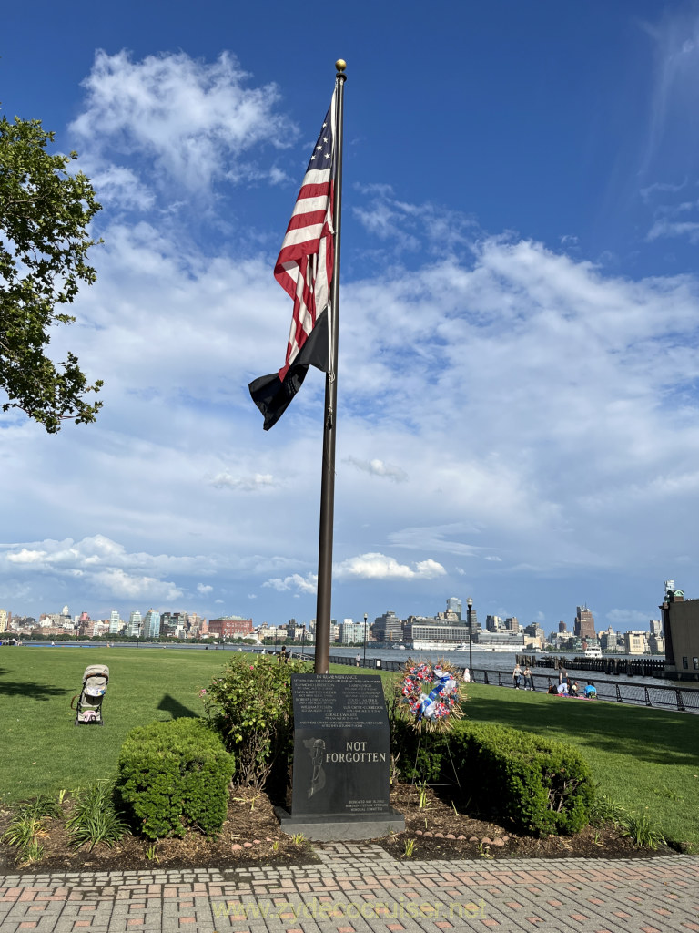 046: Hoboken, Vietnam Memorial