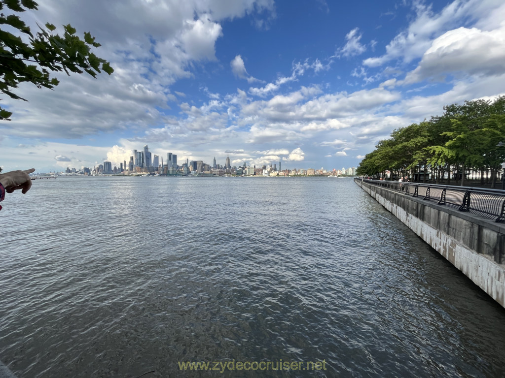055: Hoboken, Manhattan