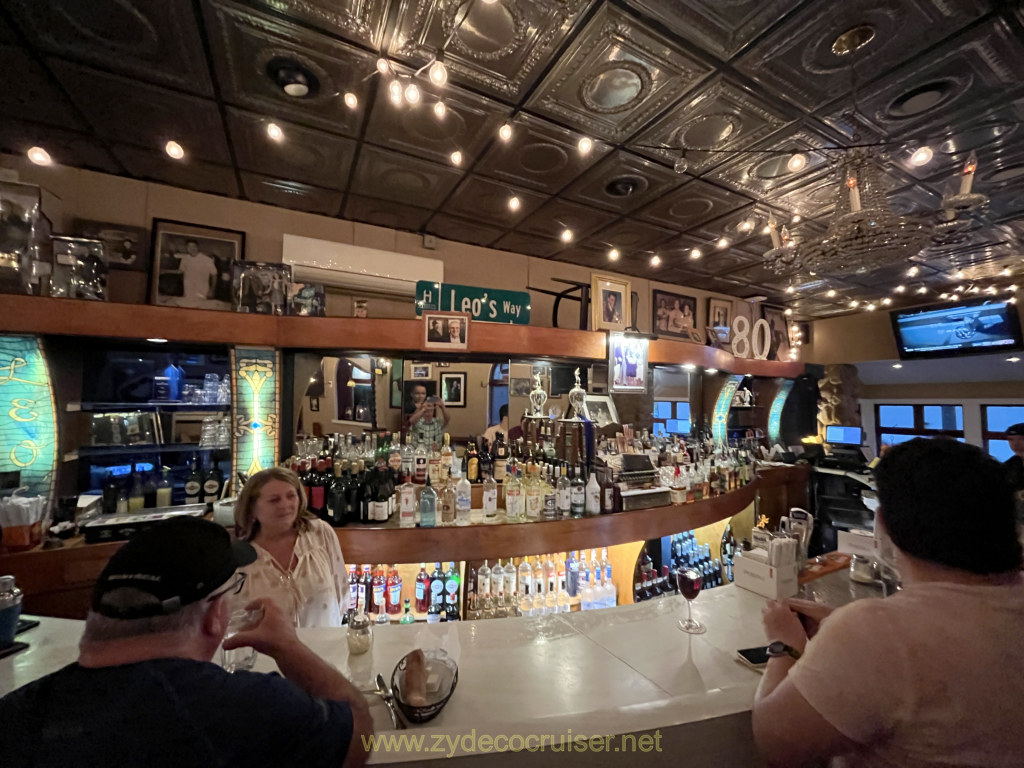 129: Hoboken, Leo's Restaurant, Leo's Bar