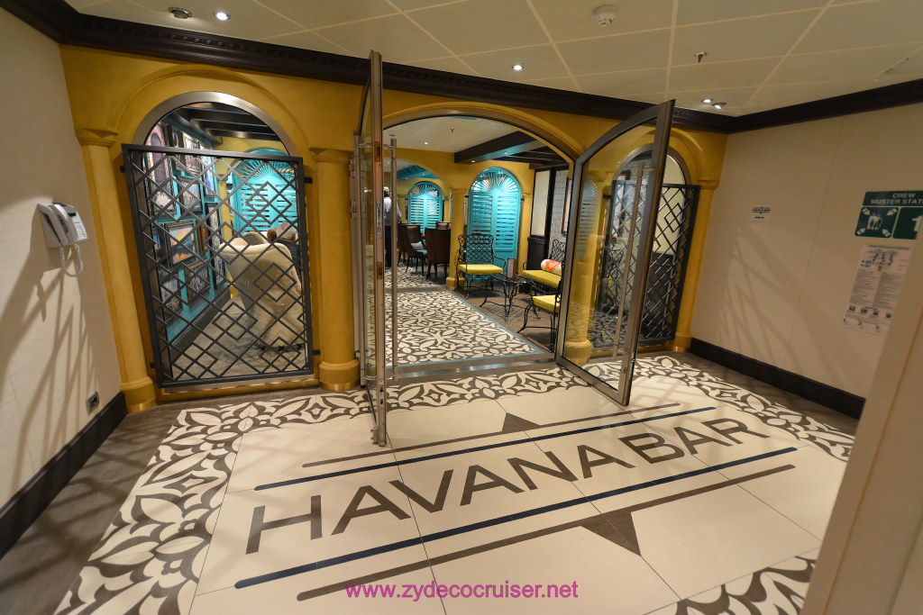 407: Carnival Vista, Trieste, Embarkation!, Havana Bar, 