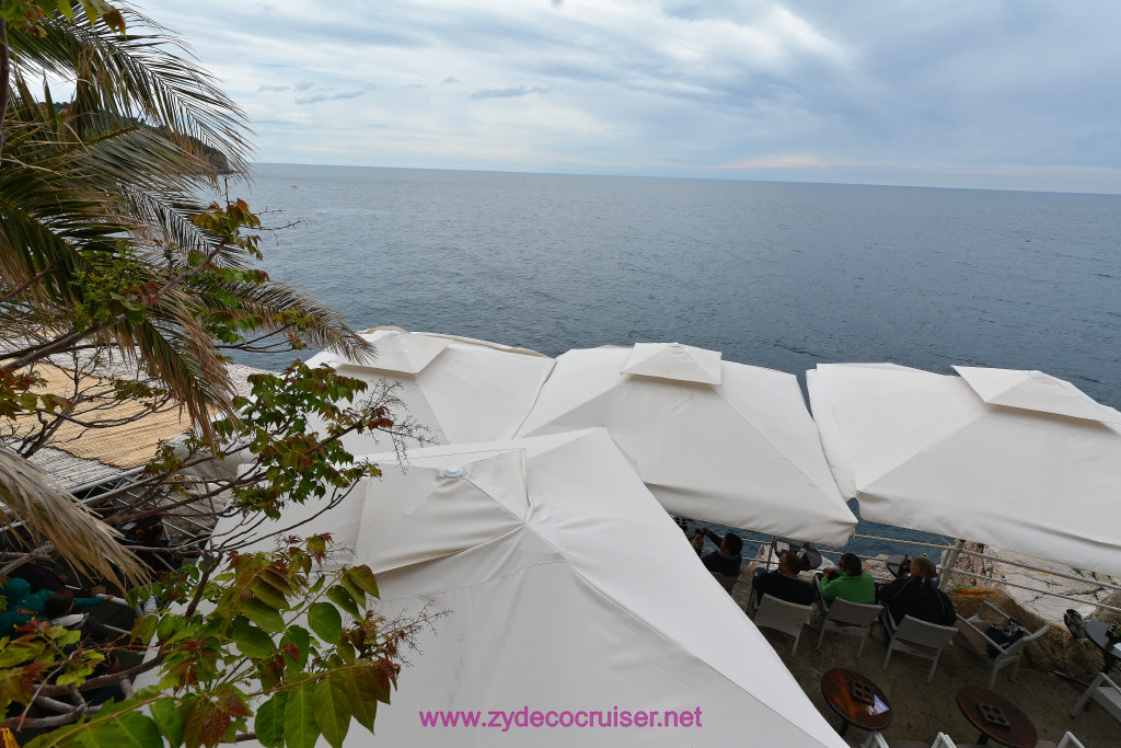 203: Carnival Vista Inaugural Voyage, Dubrovnik, Cafe Buza