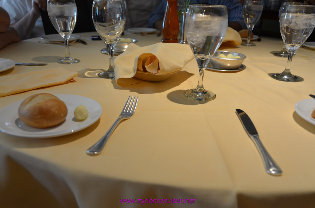 003: Golden Princess Coastal Cruise, Embarkation Day Lunch, Place Setting and Bread,