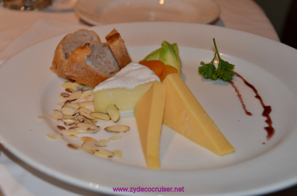 039: Golden Princess Coastal Cruise, MDR Dinner, Brie & Gouda Cheese with Dried Apricots in Port Wine Syrup, 