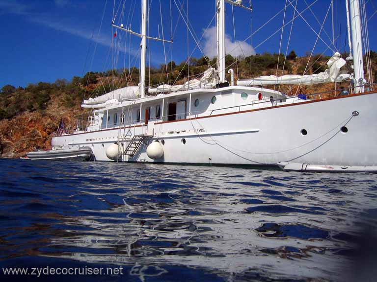 159: Sailing Yacht Arabella - British Virgin Islands - Norman Island - Snorkeling The Caves