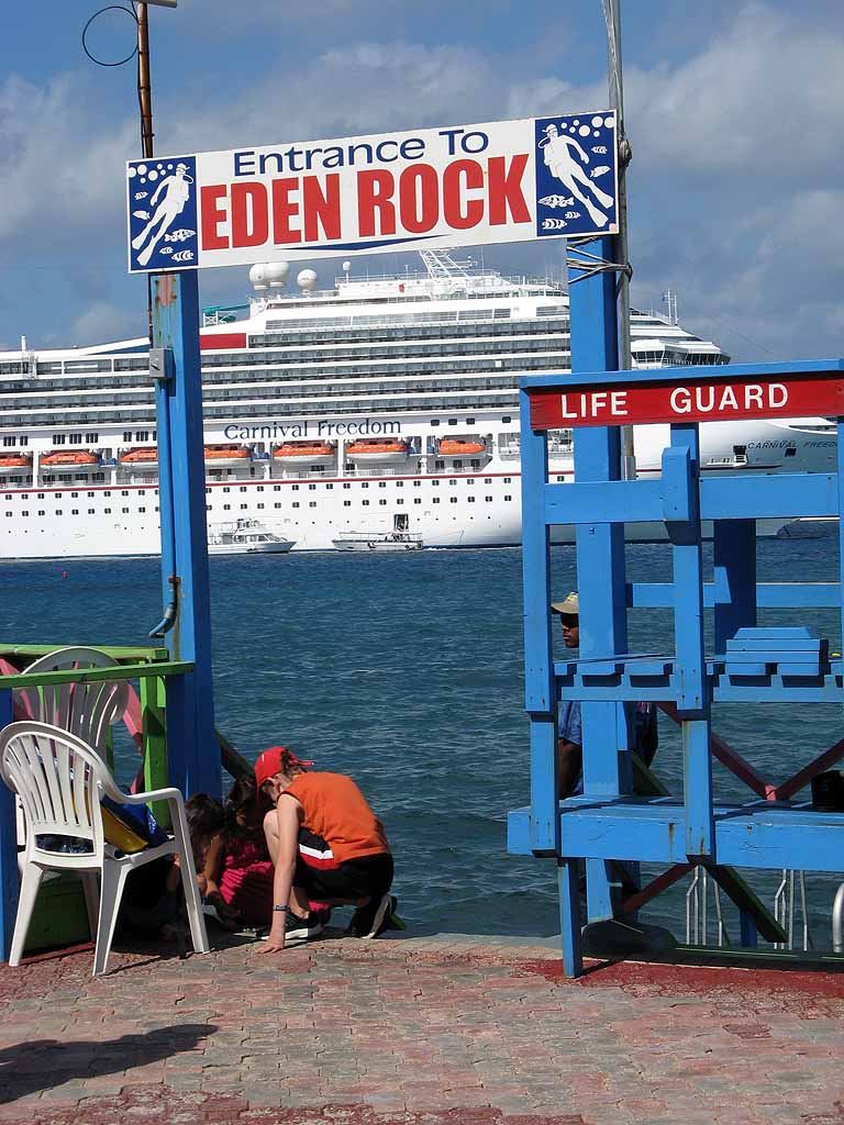 027: Carnival Freedom - Grand Cayman - Entrance to Eden Rock