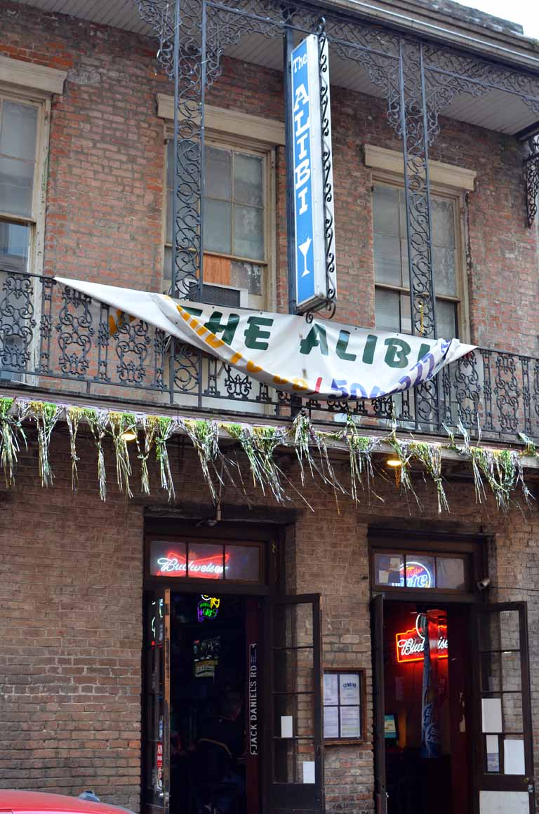 043: New Orleans, LA, November, 2010, The Alibi, amazing infused bloody marys, http://www.alibineworleans.com/