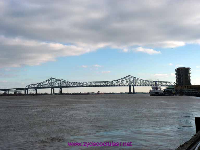 183: Mississippi River Bridge, New Orleans, LA