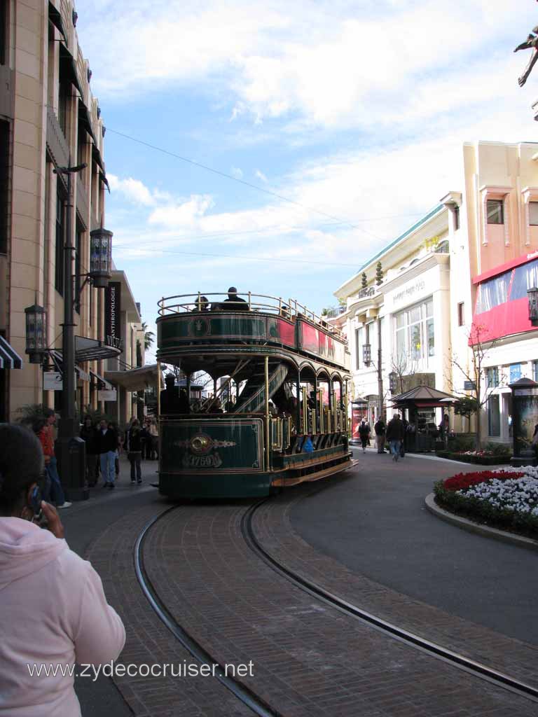 177: Carnival Pride, Long Beach, Sunseeker Hollywood/Los Angeles & the Beaches Tour: The Grove, Trolley / Streetcar