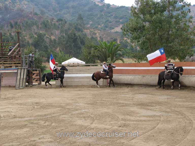 191: Carnival Splendor, 2009, Valparaiso-Santiago transfer, Wine, Horses, and Santiago tour, 