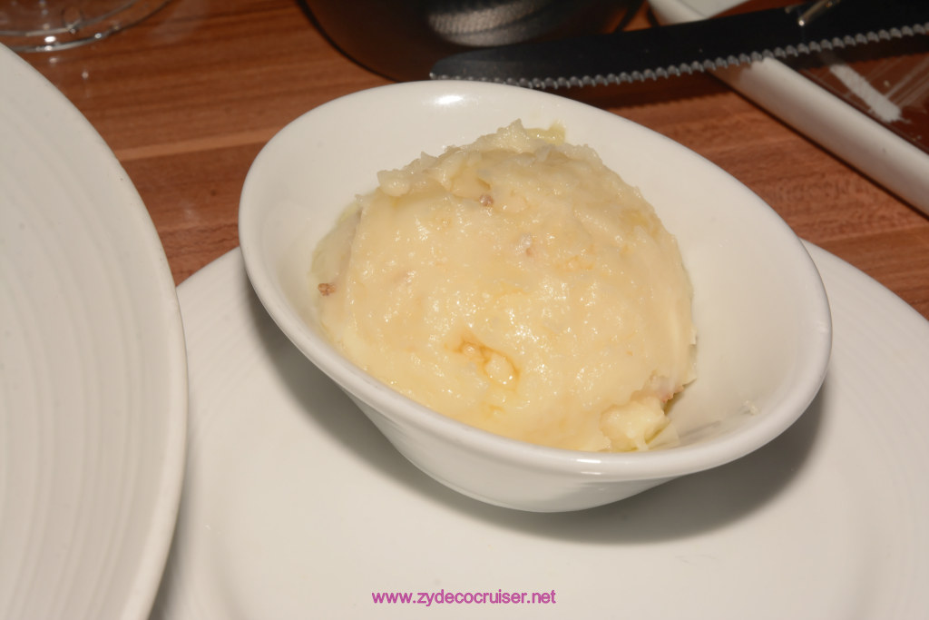 093: Carnival Horizon Cruise, Aruba, MDR Dinner, Side of Mashed Potatoes