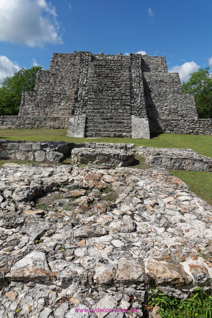 068: Carnival Valor Cruise, Progreso, The Ruins of Mayapan, 