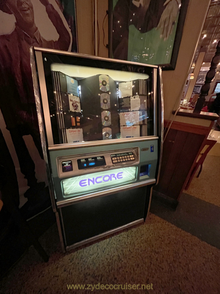 128: Hoboken, Leo's Restaurant, Jukebox, CDs?